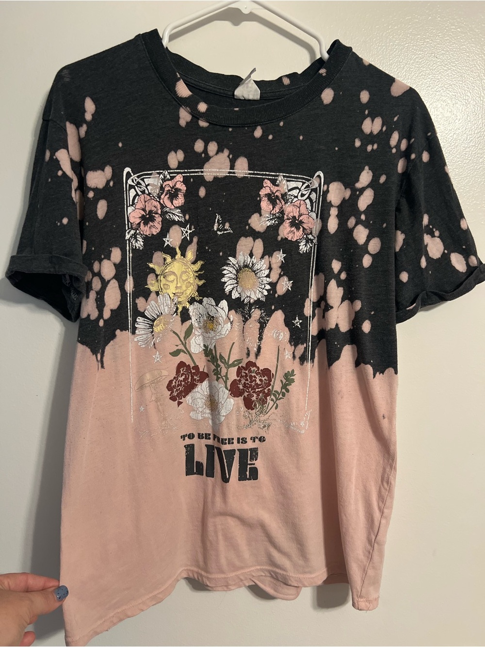 No Boundaries Pink & Black Tie-Dye Floral 'LIVE' Graphic Tee
